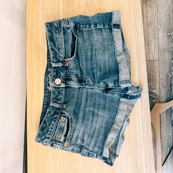 American Eagle Outfitters Jean Shorts - Picture 4 of 8